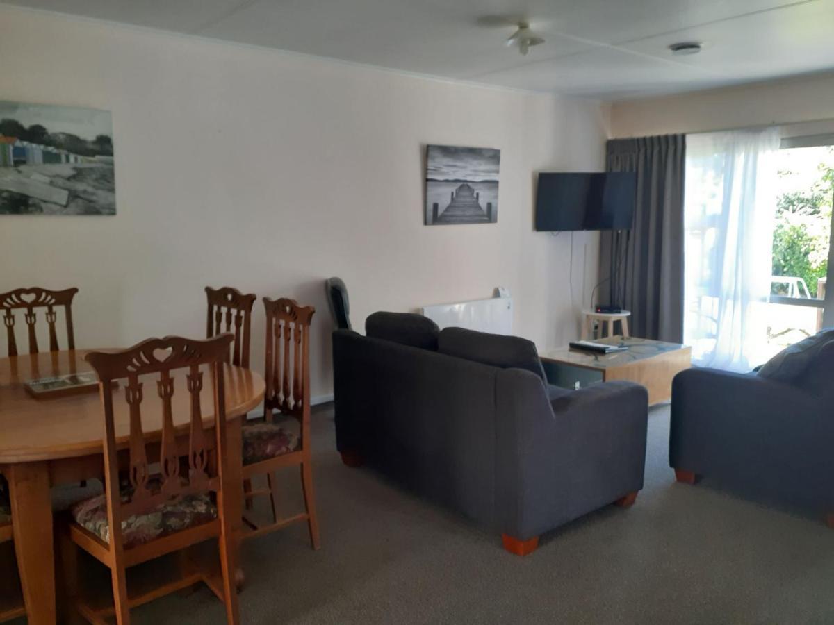 Motel Golden Bay 3*